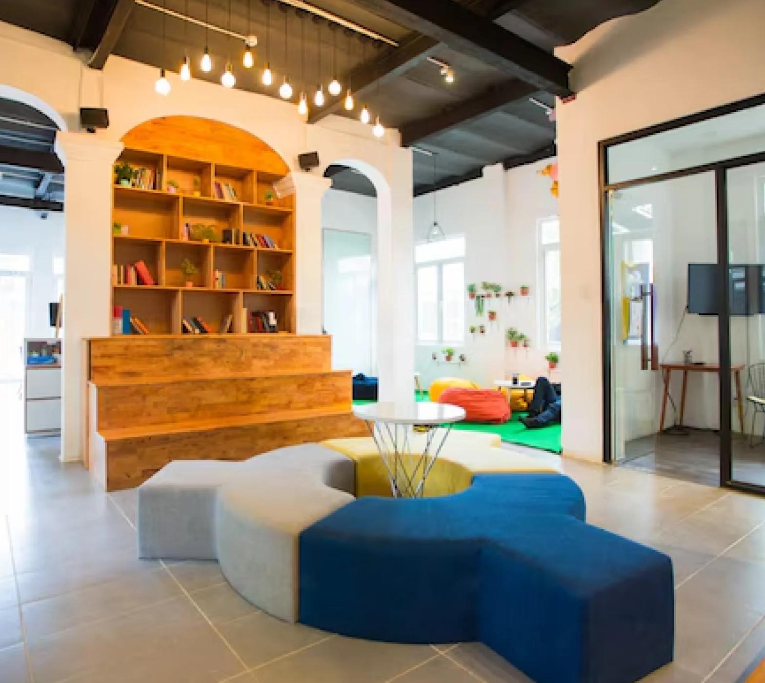 Custom Décor & Fit-Out